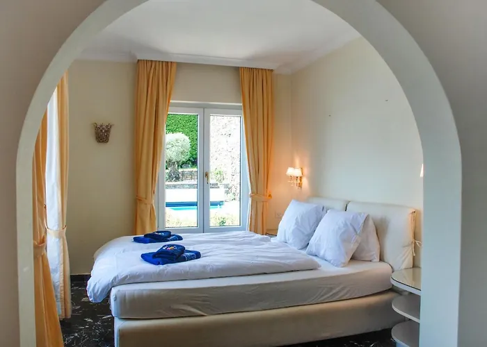 Panorama Lakeview Maggiore By Interhome 펜션 *