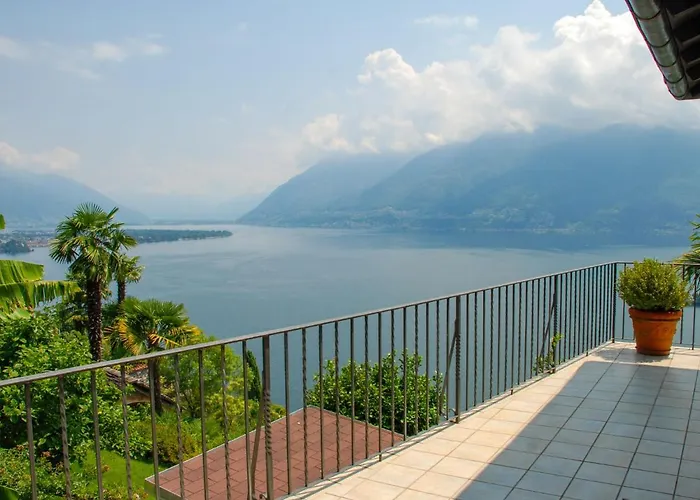 Panorama Lakeview Maggiore By Interhome *