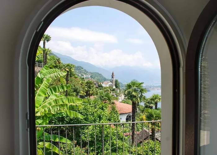 Panorama Lakeview Maggiore By Interhome